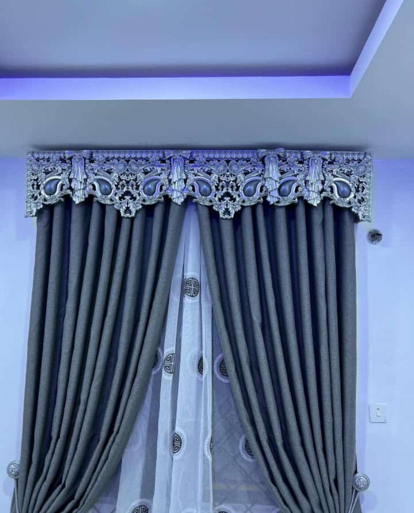 Luxurious curtain fabric