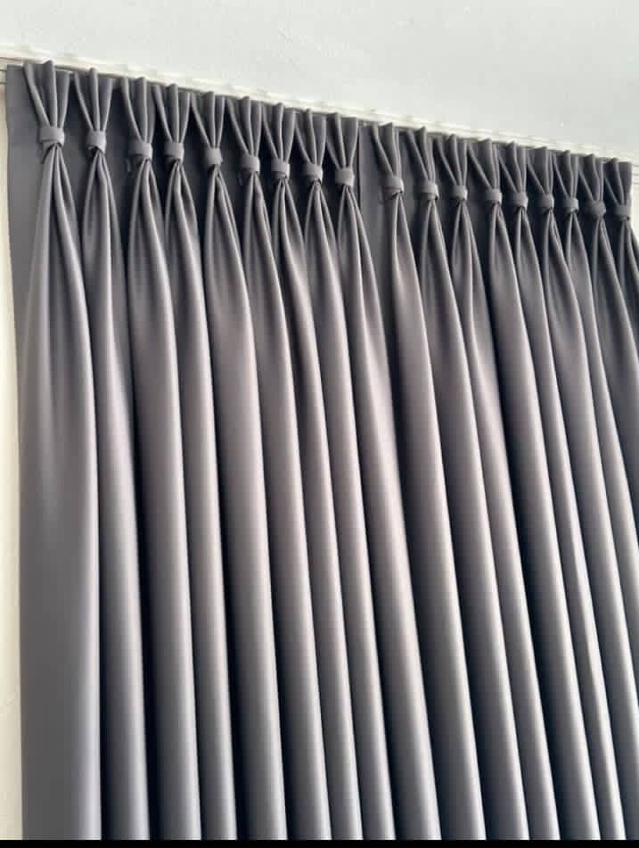 Luxurious curtain fabric